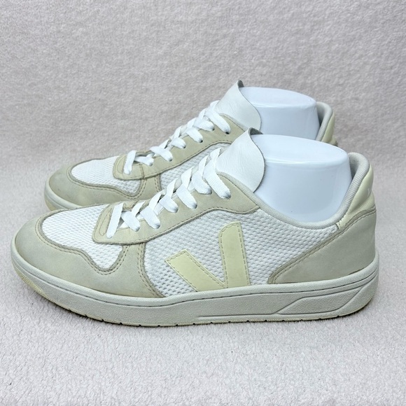 Veja Shoes - Veja V-10 Suede & Mesh Women’s 7 White/Gray Casual Designer Quiet Luxury Classic